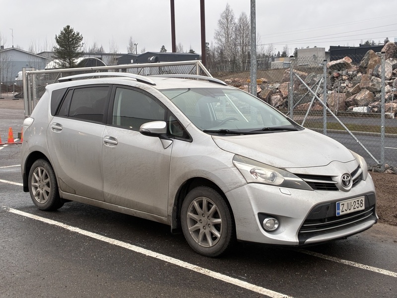 Toyota Verso vaihtoauto