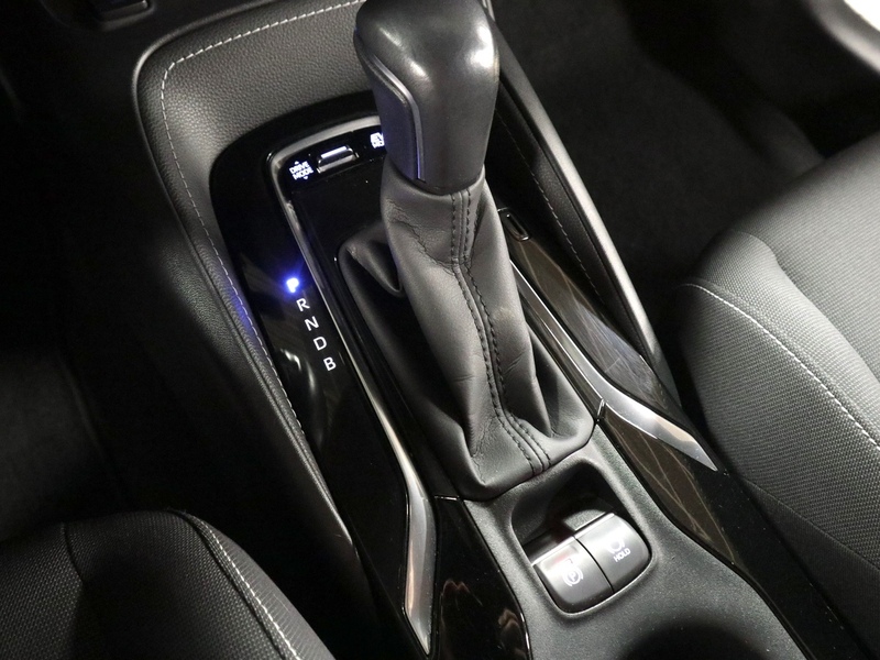 Suzuki Swace vaihtoauto