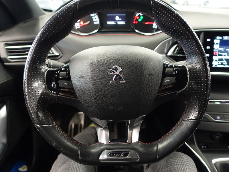 Peugeot 308 vaihtoauto