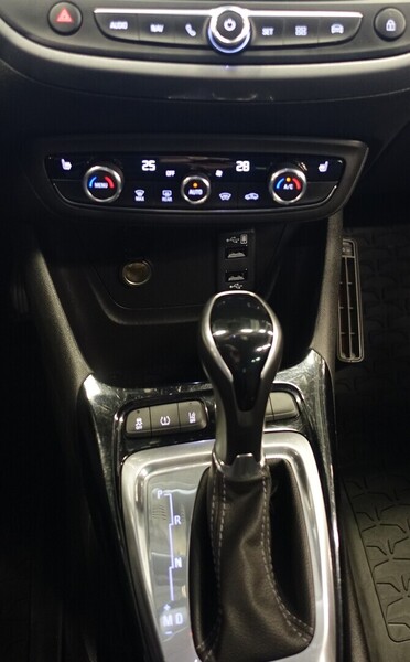 Opel Crossland vaihtoauto