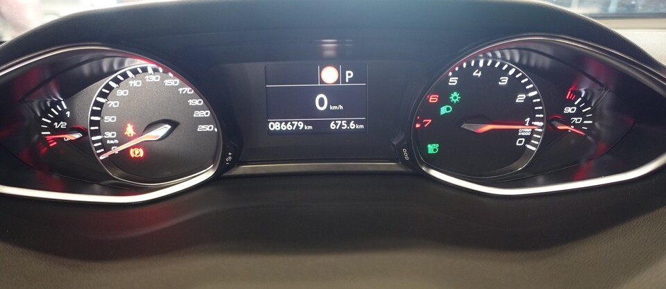 Peugeot 308 vaihtoauto