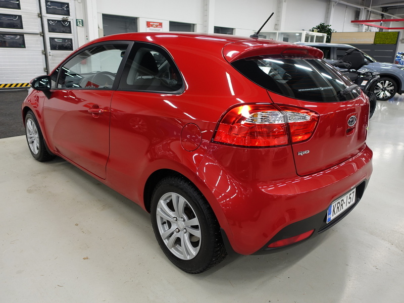 Kia Rio vaihtoauto