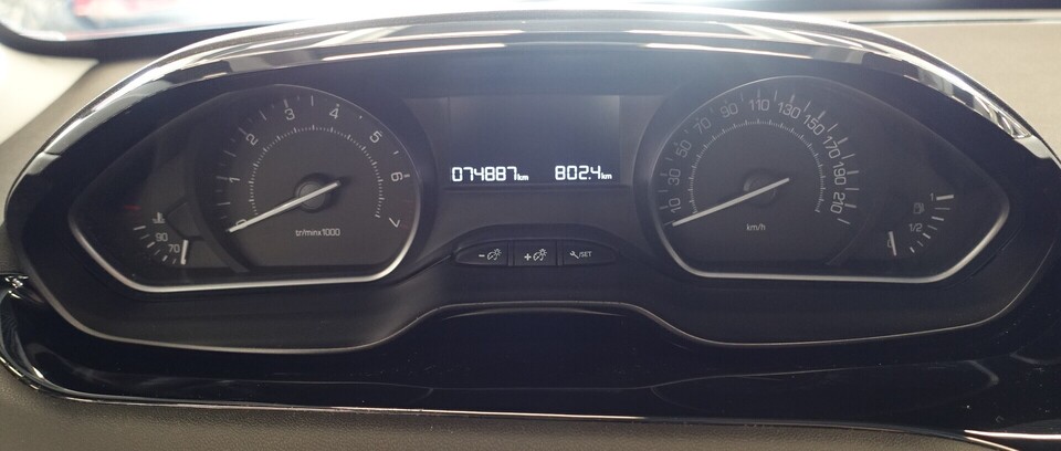 Peugeot 208 vaihtoauto