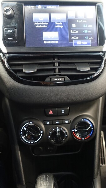 Peugeot 208 vaihtoauto