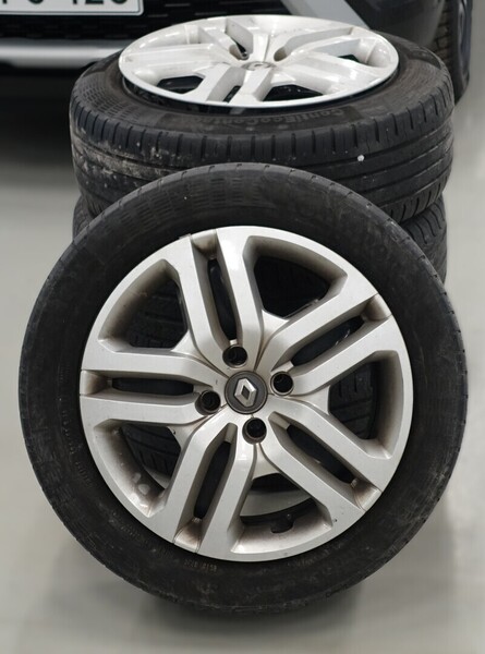 Renault Clio vaihtoauto