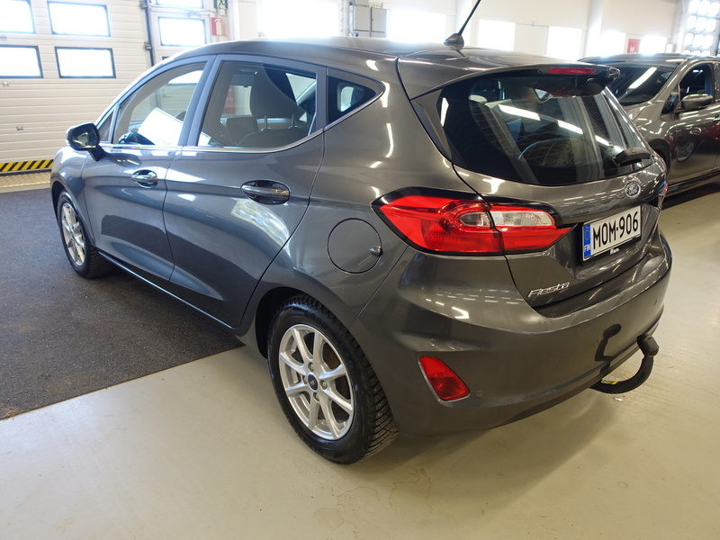 Ford Fiesta vaihtoauto