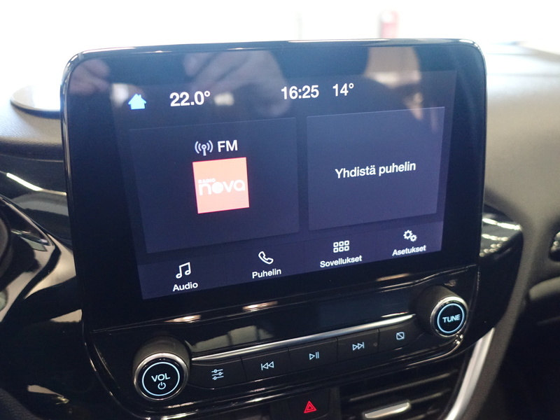 Ford Fiesta vaihtoauto