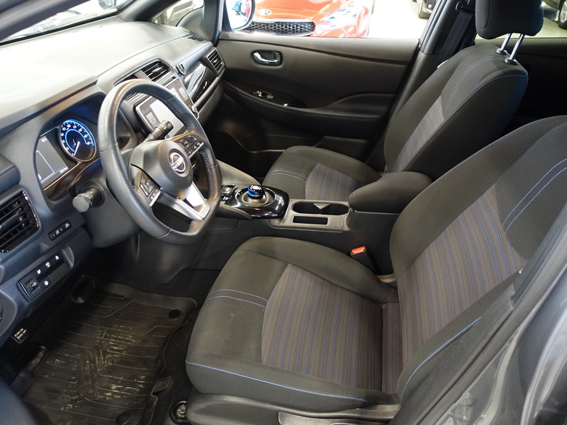 Nissan Leaf vaihtoauto