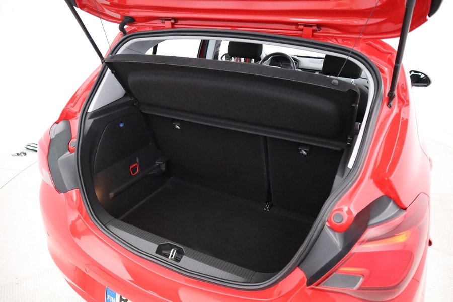 Opel Corsa vaihtoauto