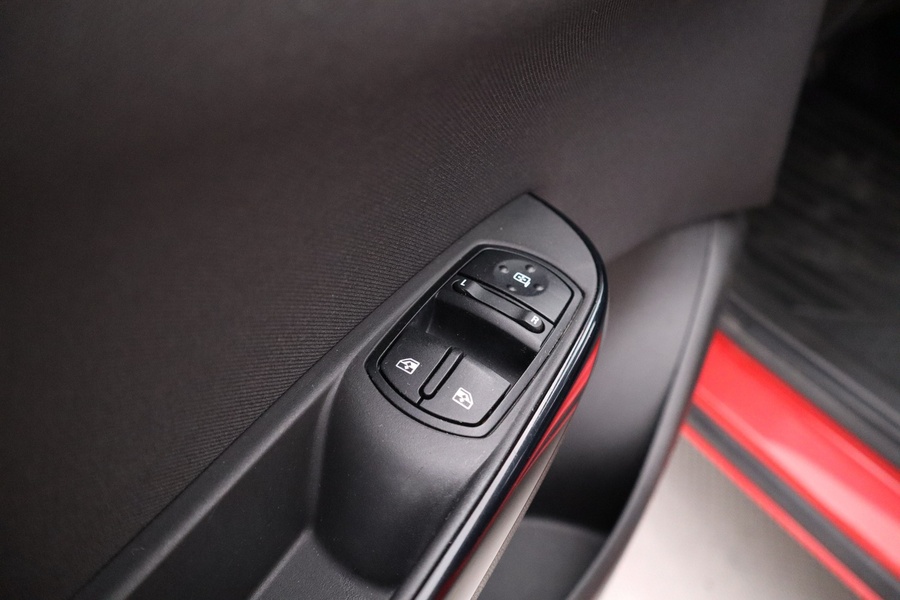 Opel Corsa vaihtoauto