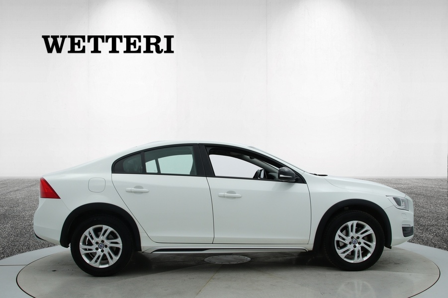 Volvo S60 Cross Country vaihtoauto