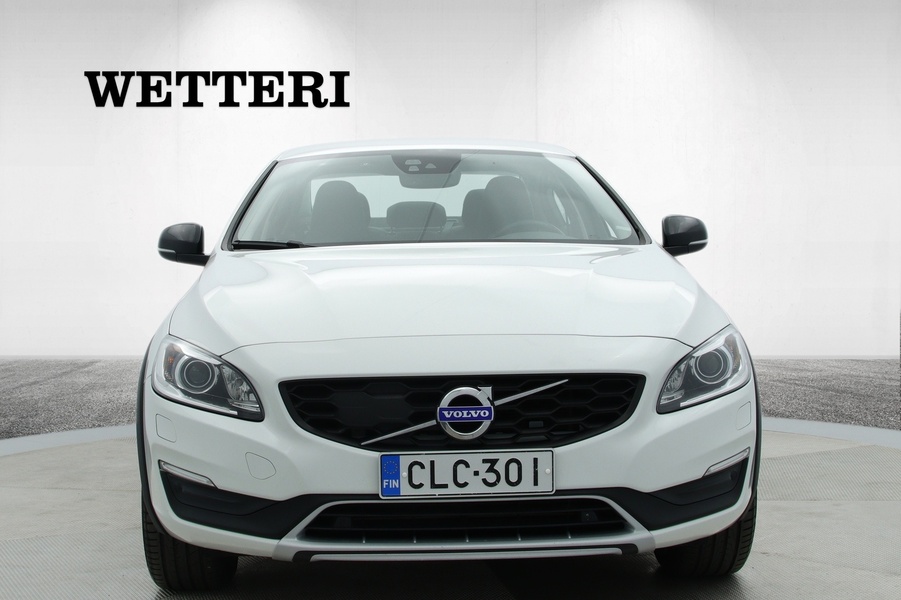 Volvo S60 Cross Country vaihtoauto