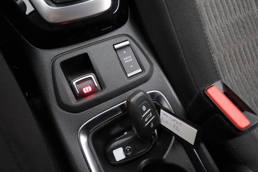 Opel Corsa-e vaihtoauto