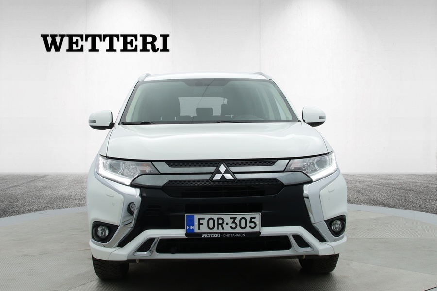 Mitsubishi Outlander PHEV vaihtoauto