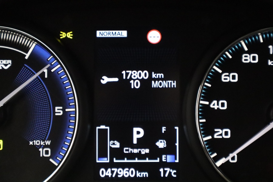 Mitsubishi Outlander PHEV vaihtoauto