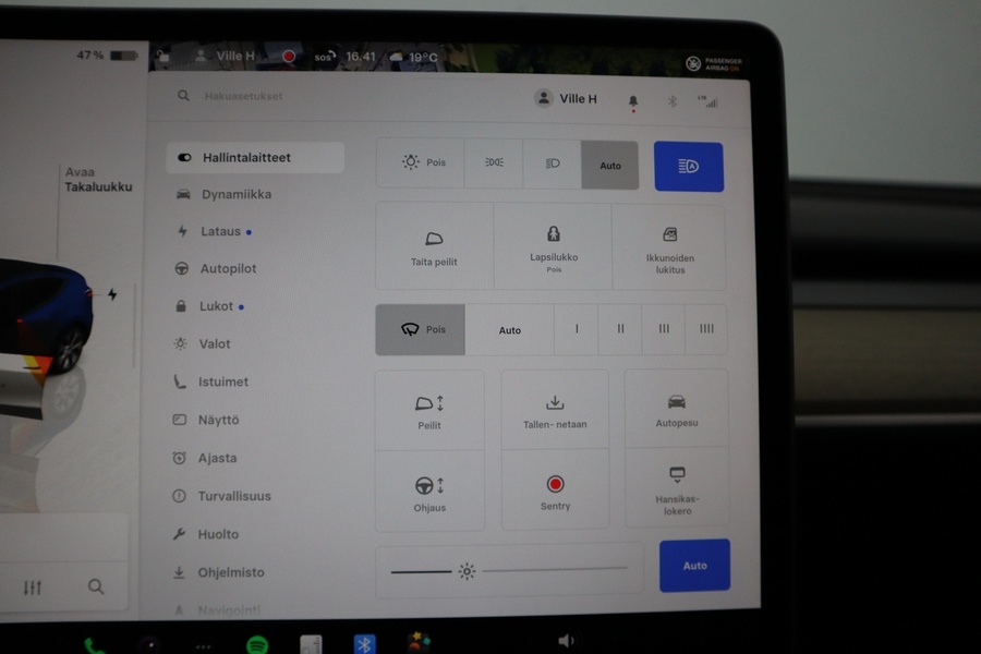 Tesla Model Y vaihtoauto
