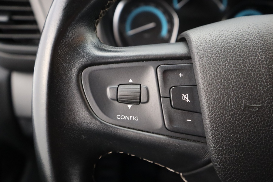 Peugeot e-Expert vaihtoauto