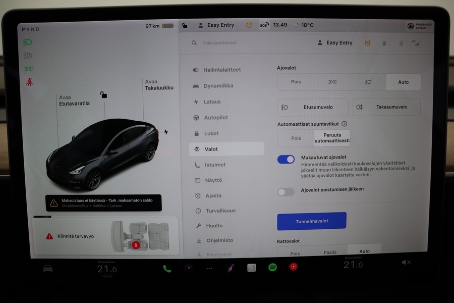 Tesla Model 3 vaihtoauto