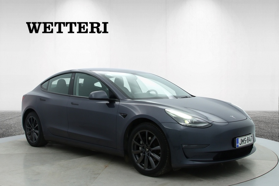 Tesla Model 3 vaihtoauto