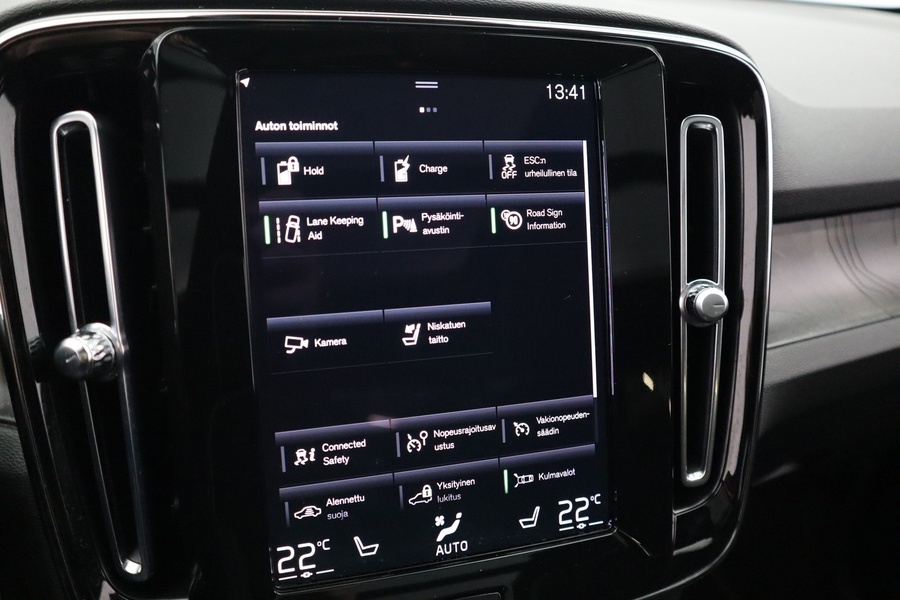 Volvo XC40 vaihtoauto