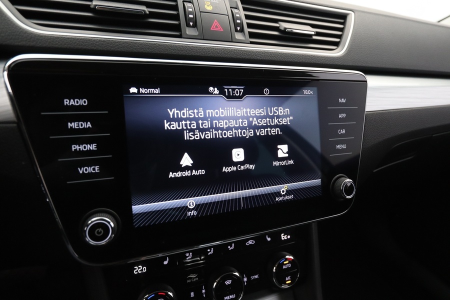 Skoda Superb vaihtoauto