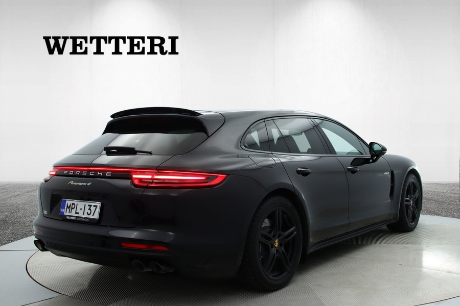 Porsche Panamera vaihtoauto