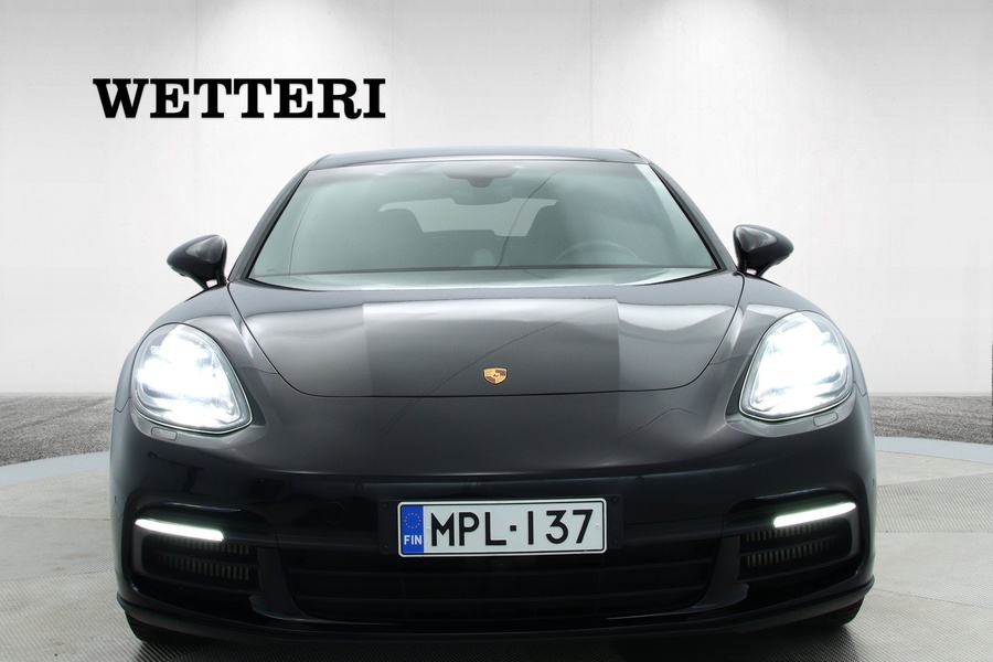 Porsche Panamera vaihtoauto