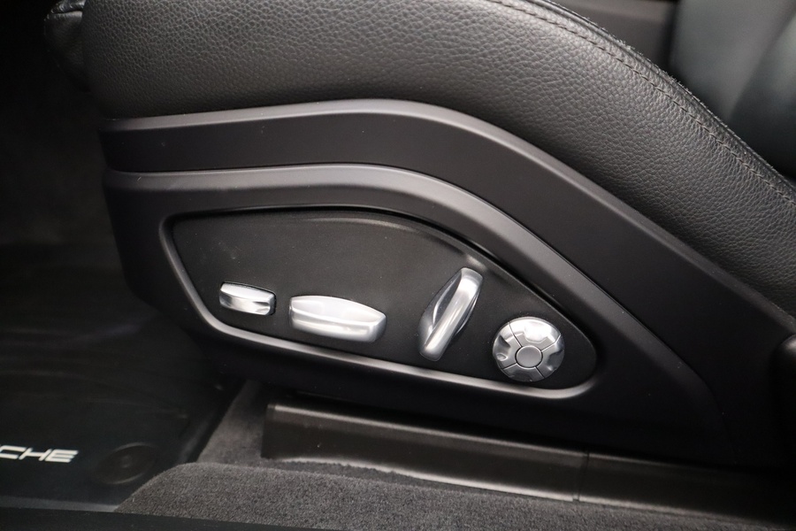 Porsche Panamera vaihtoauto