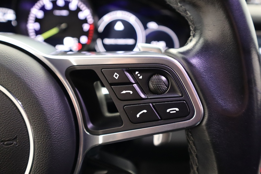 Porsche Panamera vaihtoauto