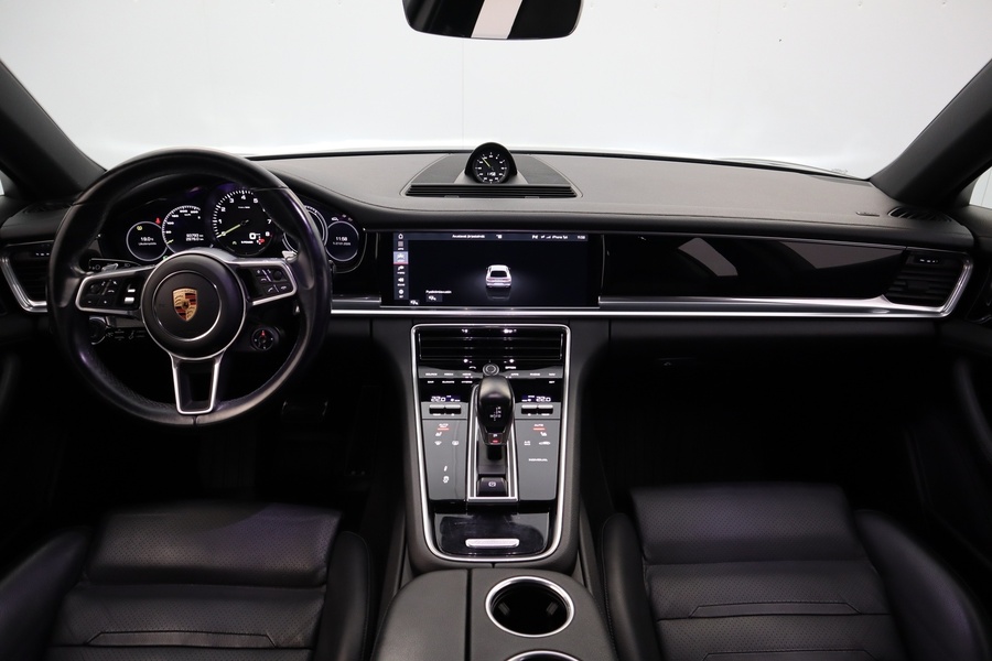 Porsche Panamera vaihtoauto