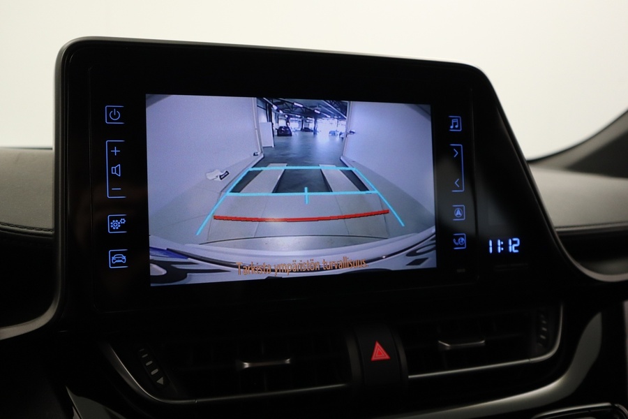 Toyota C-HR vaihtoauto