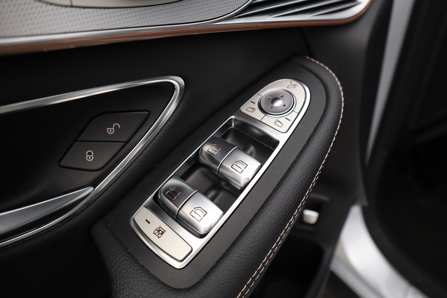 Mercedes-Benz EQC vaihtoauto