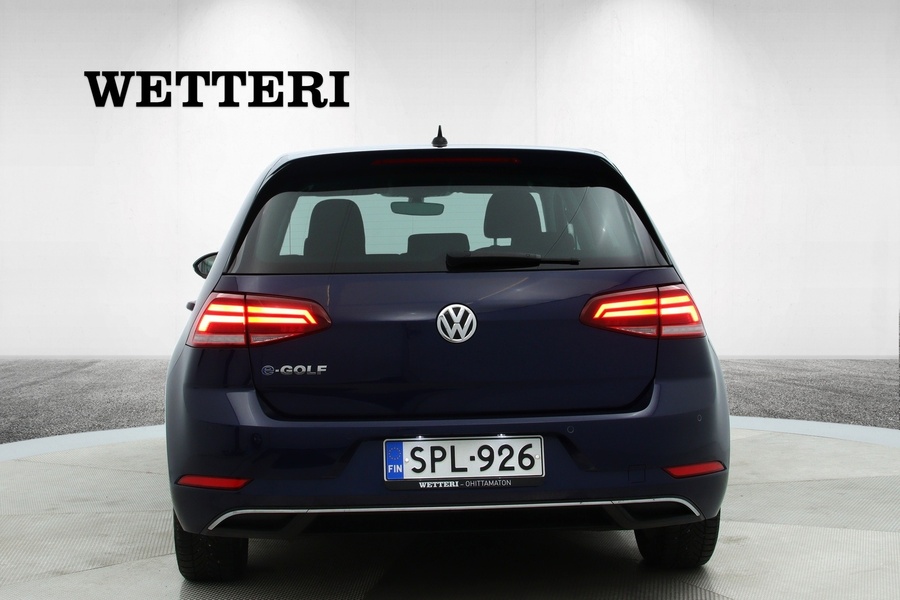 Volkswagen Golf vaihtoauto