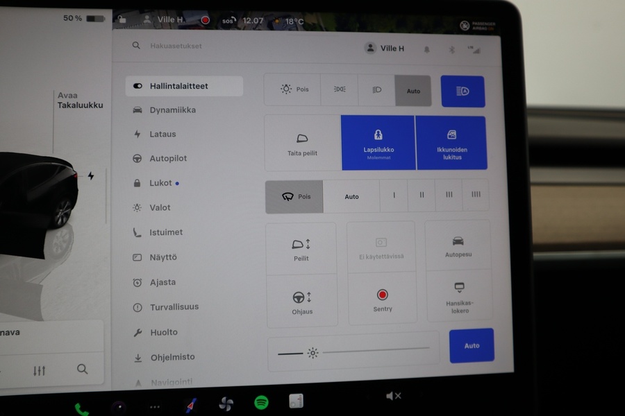 Tesla Model Y vaihtoauto
