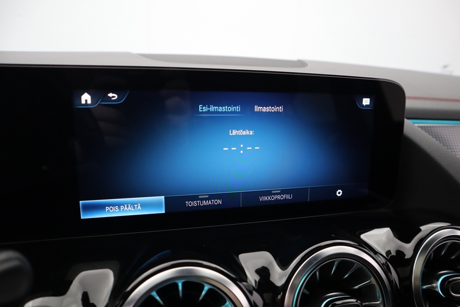 Mercedes-Benz EQA vaihtoauto