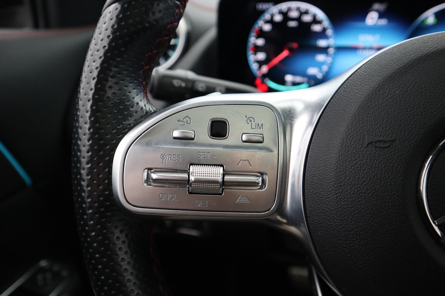 Mercedes-Benz EQA vaihtoauto