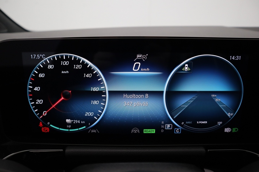 Mercedes-Benz EQA vaihtoauto