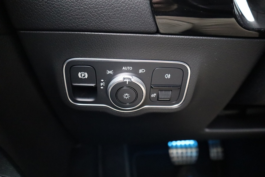 Mercedes-Benz EQA vaihtoauto