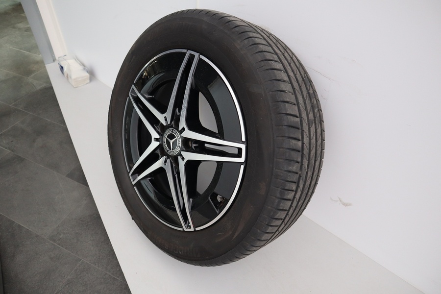 Mercedes-Benz EQA vaihtoauto