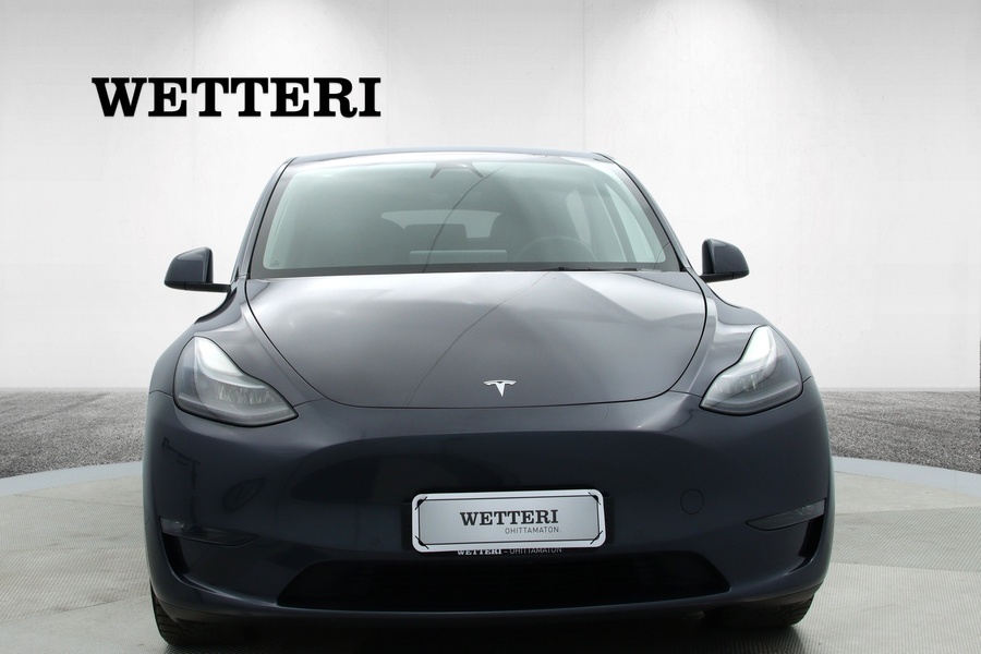 Tesla Model Y vaihtoauto