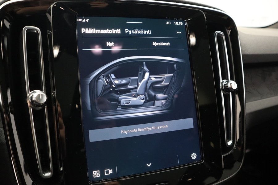 Volvo C40 vaihtoauto