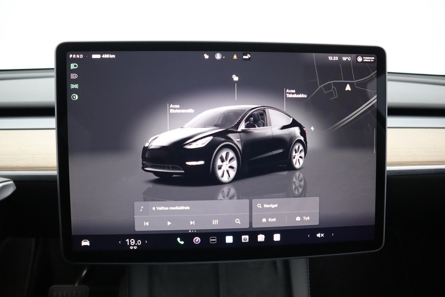Tesla Model Y vaihtoauto