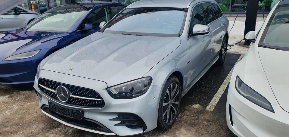 Mercedes-Benz E vaihtoauto