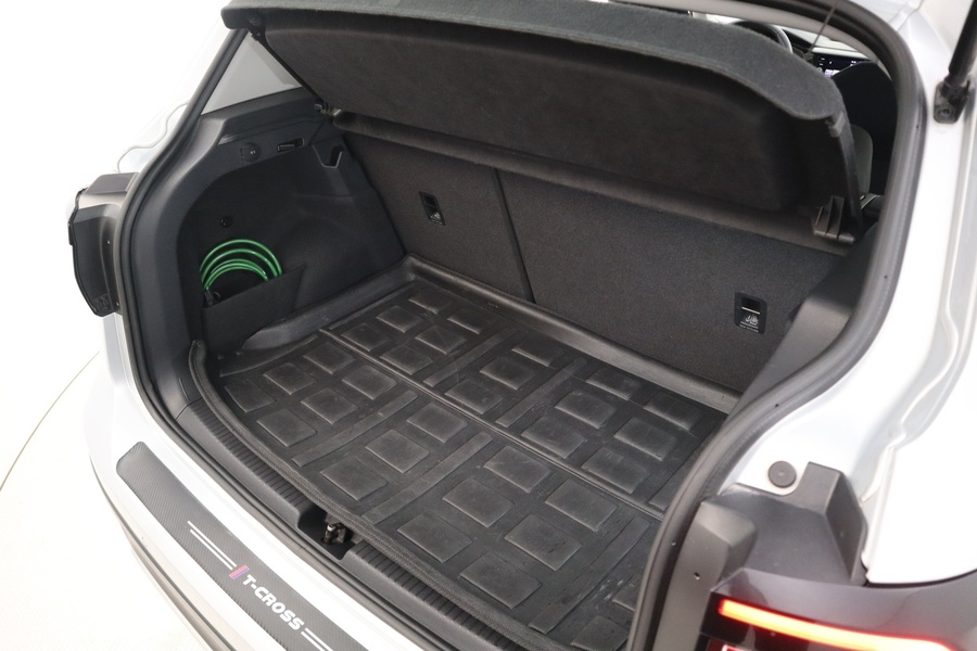 Volkswagen T-Cross vaihtoauto