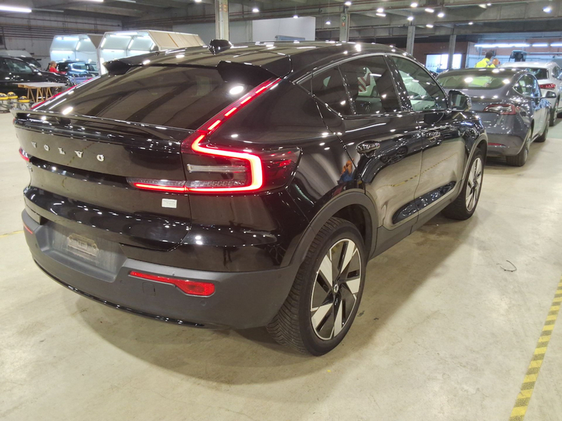 Volvo C40 vaihtoauto