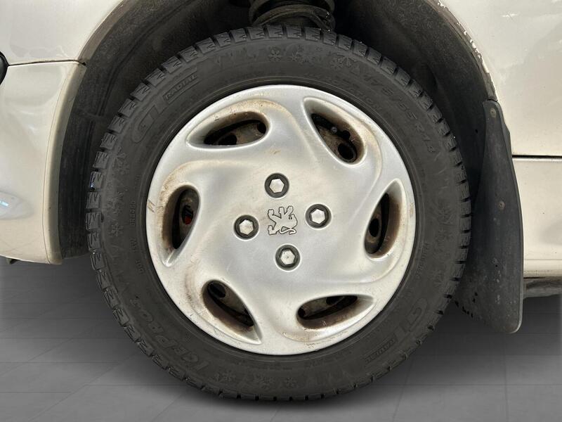 Peugeot 206 vaihtoauto