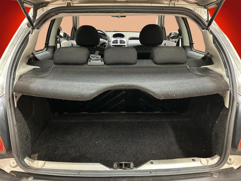 Peugeot 206 vaihtoauto