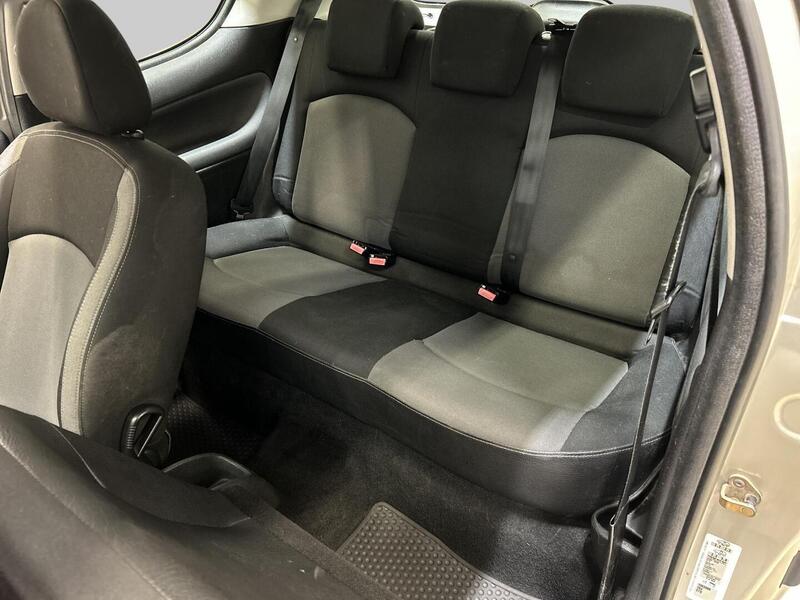 Peugeot 206 vaihtoauto