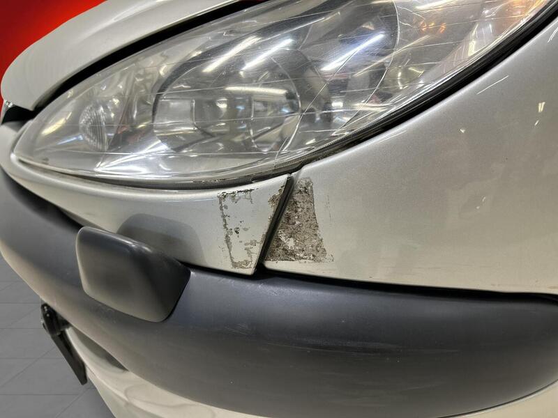 Peugeot 206 vaihtoauto