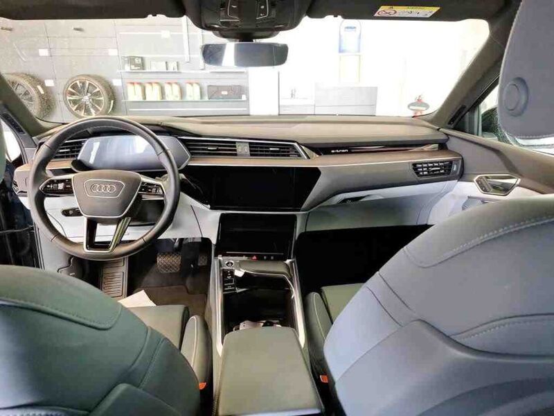 Audi e-tron vaihtoauto